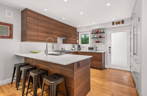 West End Condo | Summer 2026 construction discount - special rates included. Multi level privacy.