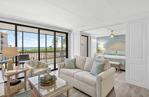 Sanibel Condo | Sundial B201 - Stunning Condo on Sanibel Beach - Steps to the Sand!
