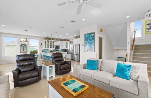 Seagrass House | Sunnyside Up: Steps to the Beach, Great views, Private pool, Pet friendly