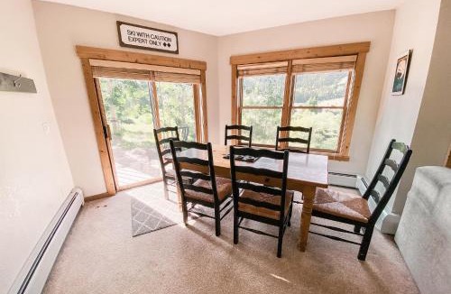 Mountain House House | Tenderfoot Lodge 2604 by SummitCove Lodging in Colorado