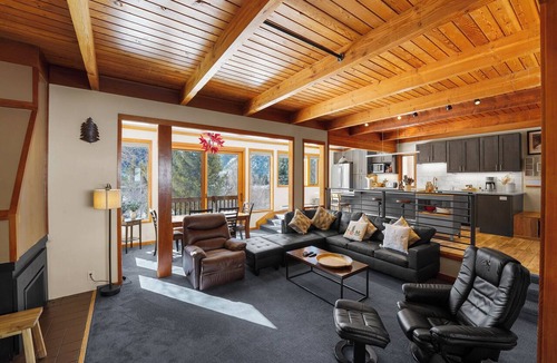 Keystone Villa | Tennis Townhome #1337 by Summit County Mountain Retreats