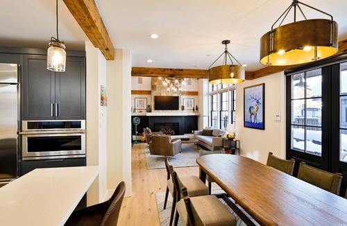 Crested Butte Cottage | The Alley Bundle at Academy Place Private Hot Tub
