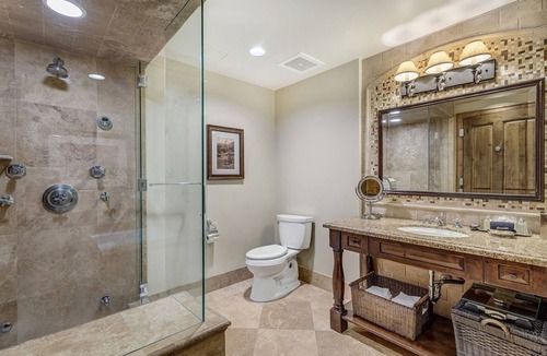 Aspen Hotel | The Aspen Mountain Residences Luxury 2 Bedroom Mountainside