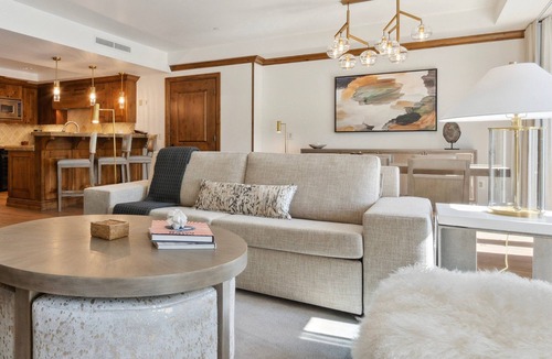Downtown Hotel | The Aspen Mountain Residences Luxury 3 Bedroom Mountainside