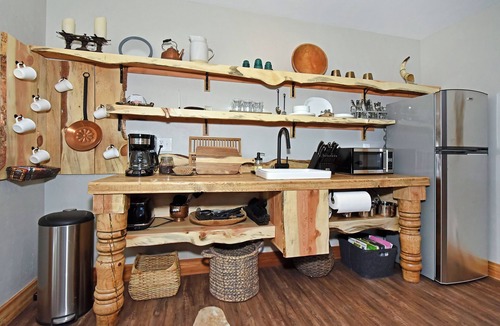Lake George Cabin | The Basecamp Cabin at Bison Peak Lodge, a Rocky Mountain Wilderness Lodge