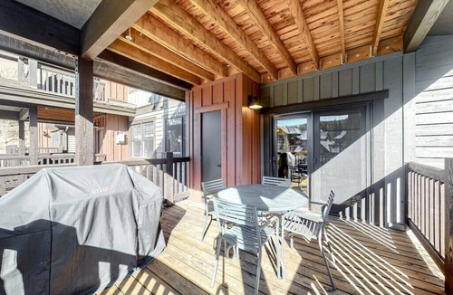 Copper Mountain Village Apartment | The Cache | 2 Bedroom Condo