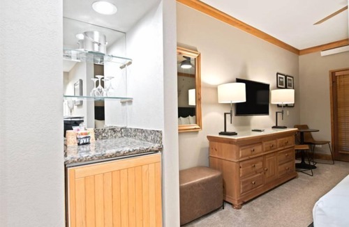 Beaver Creek Condo | The Charter at Beaver Creek C025