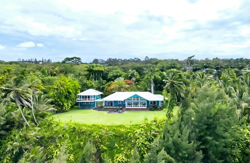 Hakalau House | The Cliffs