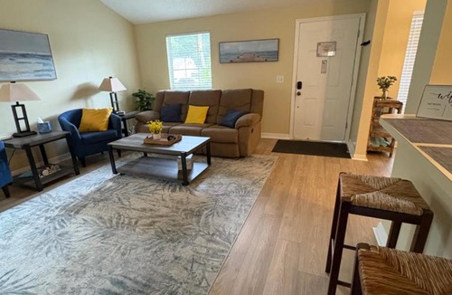 Lake St. George House | The Corner Cottage