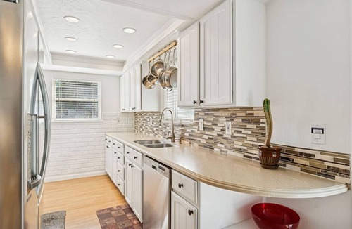 Murray House | The Crossroads Comfort — Central SLC Stay