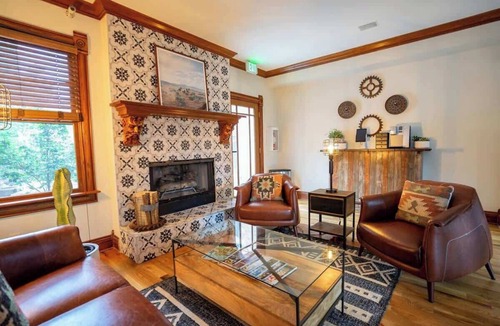 Five Points Apartment | The Curtis Park Club, The Ultimate Group Retreat