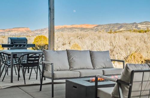 Hatch House | The Grove-River Cabin -Hot Tub- Family Home Near Bryce & Zion
