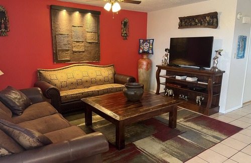 Bonanza Condo | The Rustic Home, exceeding your expectations, not your budget.