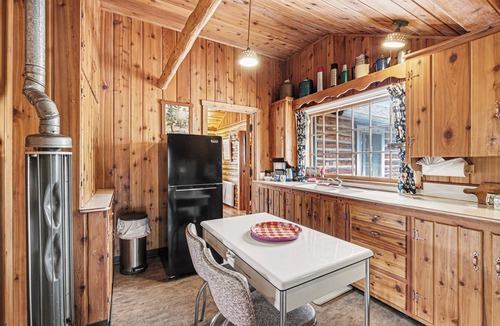 Allenspark Cabin | Thunderbird - 2 bedroom. 1 bathroom historic cabin