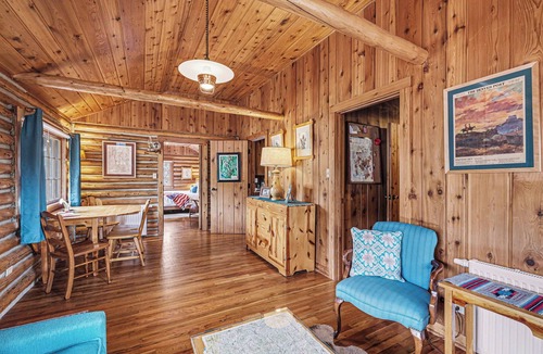 Allenspark Cabin | Thunderbird - 2 bedroom. 1 bathroom historic cabin