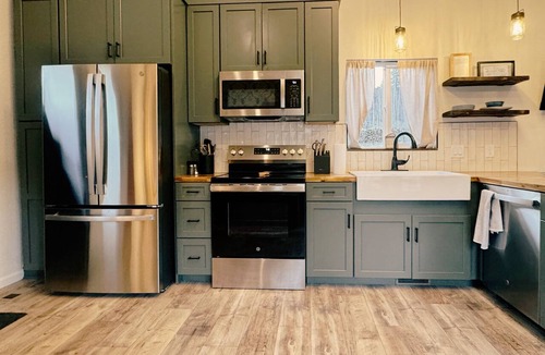 Lake George Cabin | Tiny Glamping Lake House - The Black Rose Saloon