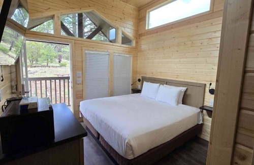 Page Cabin | Tiny Home King Room #10A