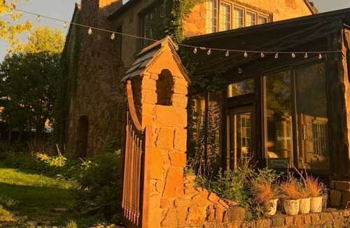 St. Cloud Cabin | Tiny rustic cabin next to the Mississippi River