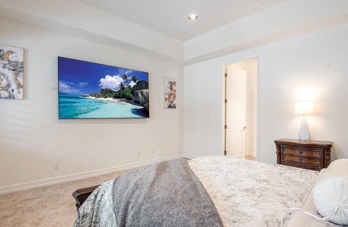 Aurora House | Top Privacy Garden Design In the Area Perfect for a Getaway for locals and travelers alike