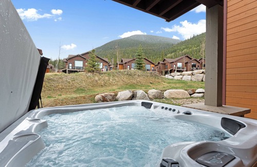 Keystone House | Townhome w/Private Saltwater Hot Tub Near Keystone Ski Village