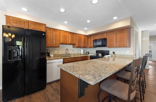 Baldy Mountain House | Townhome w/Private Sauna that's Close to Breck's Main Street & Bus Route!