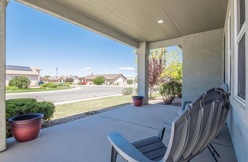 Fruita House | Trailhead Jewel: Fenced Yard, Walk to Downtown!