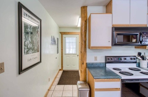 Leadville Cabin | Trapper's Treasure 5A — Loft Condo with Yard, Grill & Gas Fireplace | Leadville