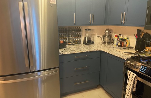Peak 9 House | True ski in-ski out, walk to slopes & town, private hot tub, brand new kitchen