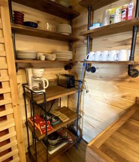 Cedaredge Apartment | Two Story Cabin 2 Bedrooms with a Loft Sleeps 8 at the Cedaredge Lodge