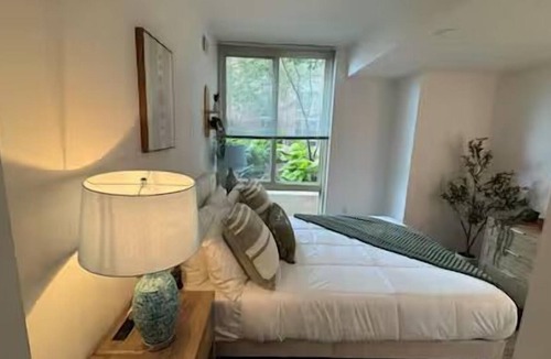 McLean Apartment | Tysons 2BR | Private Terrace | Pool, Gym & Garage