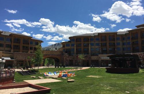 Park City House | Unequalled Ski in Out, Next to Gondola, Sundial hotel room, Pool, Hot tub, Condo Nast Winner C316A