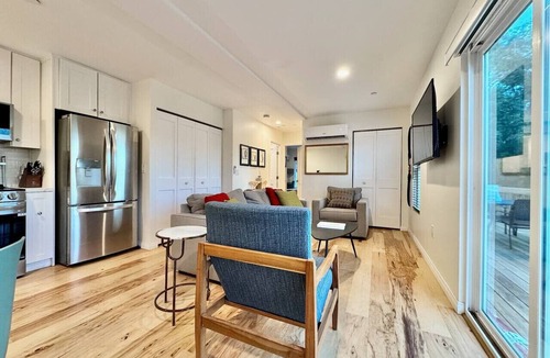 Placerville Apartment | Unique Container Home · 20 Acres · Starry Nights · EV Charger