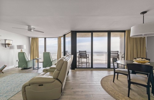 Bethune Beach Condo | Updated, Direct Oceanfront Getaway in Chadham by the Sea! Amazing Amenities