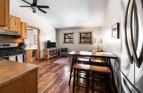 Crested Butte South House | Updated, Dog Friendly, Fire Pit, Fenced Yard