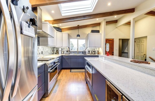 Evergreen House | Updated Mid-Century Modern 3-bedroom ranch with fitness room in Evergreen