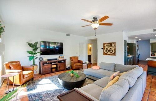 Ahwatukee Foothills Villa | Upscale Phoenix Abode: Walk to South Mountain Park