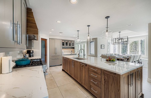Baldy Mountain House | View Haus | On Shuttle Route | Great Location!