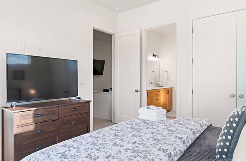 Bloomington Apartment | Villa 18 - 4 Bedroom! YEAR ROUND HEATED POOL & HOT TUB! GAMES! GOLF! TENNIS!