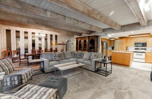 Vail Apartment | Villa Cortina #240 condo