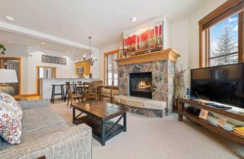 Beaver Creek Apartment | Villa Montane 110 by East West Hospitality