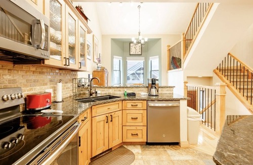 Warrior's Mark House | Village Point 101. Private Hot Tub. Downtown, Walk to Peak 9!