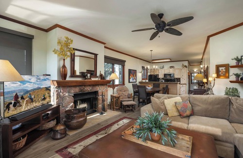 Snowmass Village Condo | Villas at Snowmass Club - 1611 ~ Snowmass Club Access ~