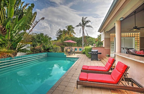 Pompano Beach House | Walk to Beach! Poolside Oasis in Pompano