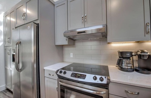 Warrior's Mark House | Walk to Slopes & Main St | Modern 1BR Condo w/Pool + Hot Tubs