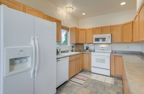 Pagosa Highlands Cabin | Walk to Trails! Pagosa Home w/Patio + Views
