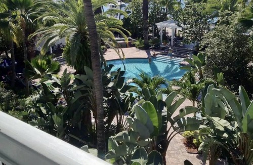 Truman Annex Resort | Waterfront Retreat, Offshore Races, 3 Nights, Sleeps 6, Pool, Hot Tub, Hyatt