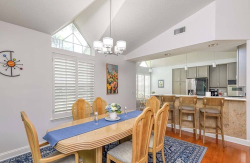 St. Augustine Condo | Waterfront-screened lanai-BBQ - sleeps 7 - community pool & hot tub!