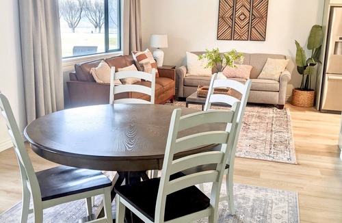 Toquerville House | Wedding Venue~Family reunions~Pool~Views~This Desert Mansion sleeps 46