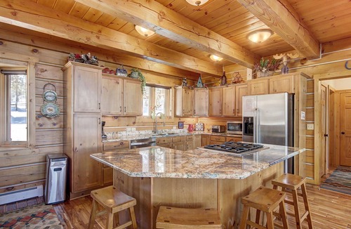 Breckenridge Cabin | Welcome to Lucky Us Cabin! Private + Close to Town