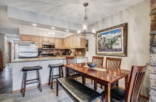 Historic District Villa | Wellington 3 in Silverthorne